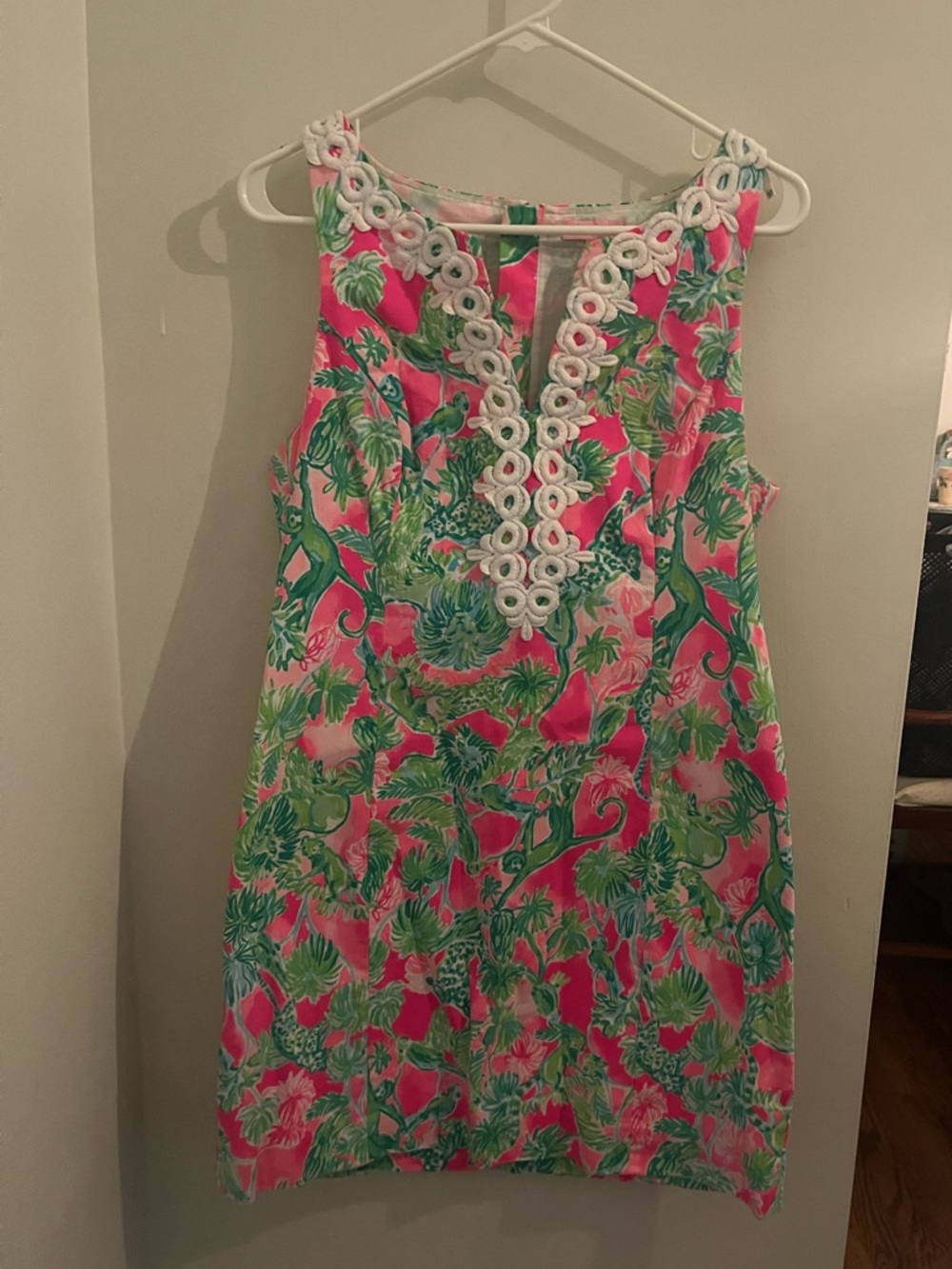 Lilly Pulitzer Sleeveless Pink & Green Tropical Shift Dress with lions